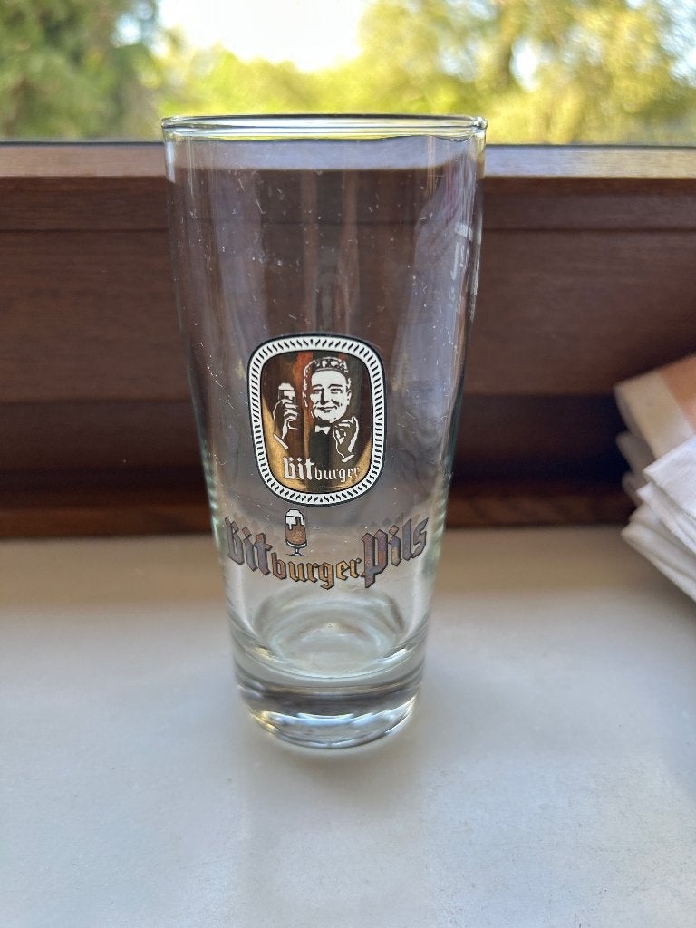 Bitburger Pils bierglas - 0,5 liter, Verzamelen, Biermerken, Ophalen, Zo goed als nieuw, Glas of Glazen, Overige merken