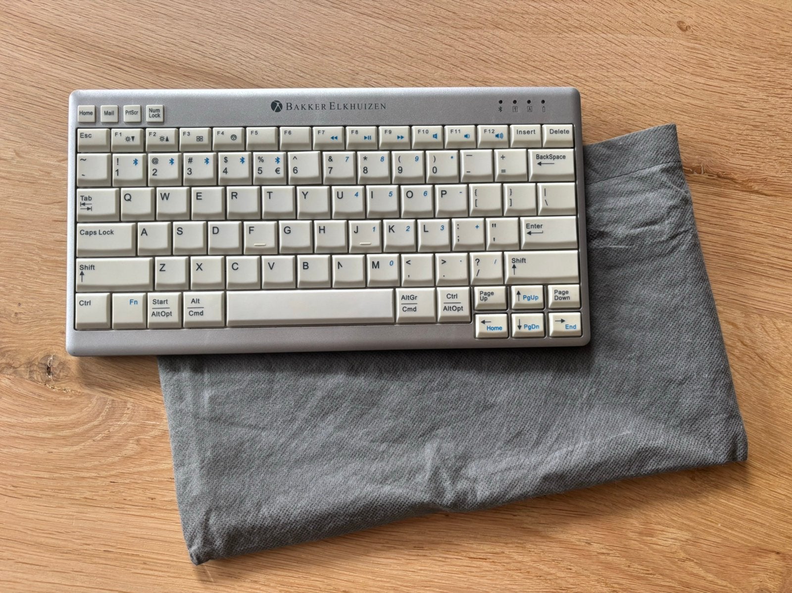 BakkerElkhuizen - ultraboard 950 compact toetsenbord, Computers en Software, Ergonomisch, Ophalen of Verzenden, Zo goed als nieuw