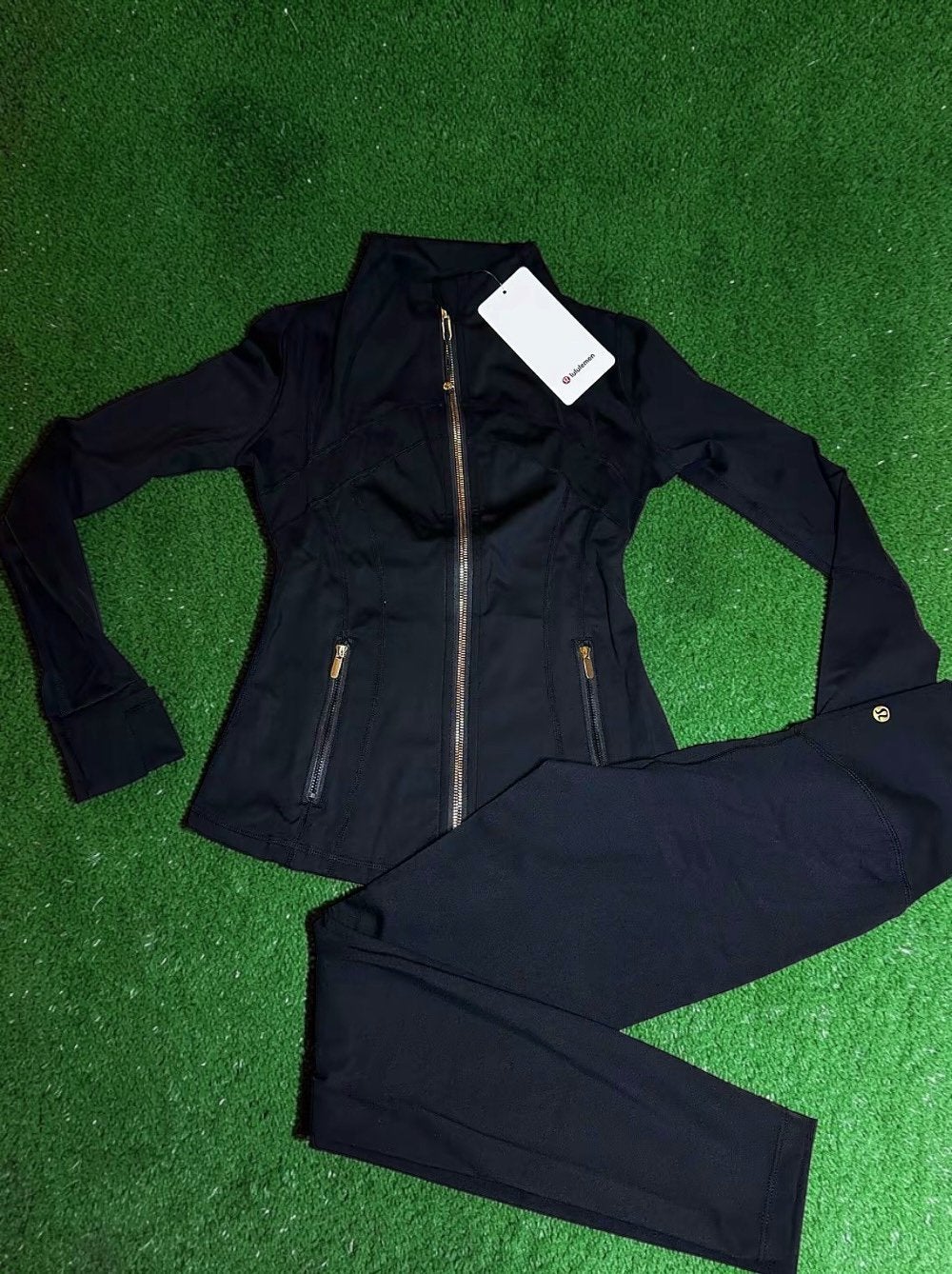Lululemon size S en M black color, Kleding | Dames, Ophalen of Verzenden, Zo goed als nieuw, Zwart