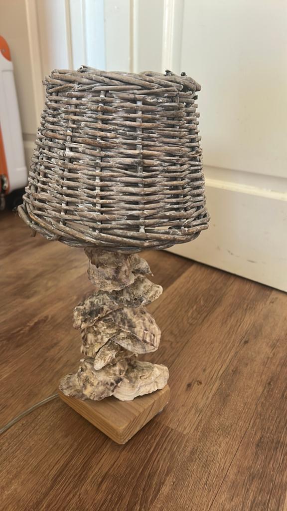 2 schelpen tafel lampen te koop, Ophalen