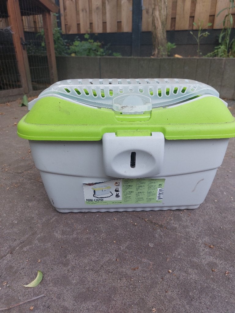 Vervoer box konijn, Dieren en Toebehoren, Ophalen, Zo goed als nieuw