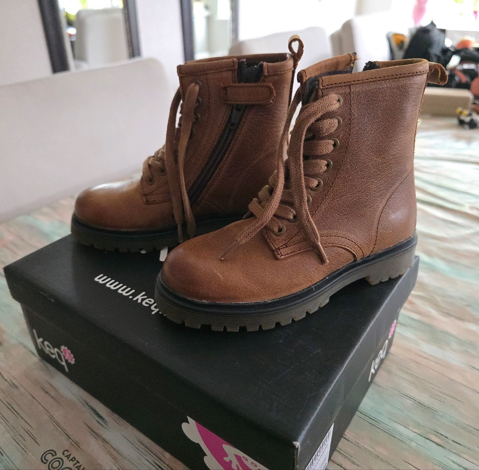 Nieuwe Keq schoenen van leer, cognac. Maat 28, Ophalen of Verzenden, Nieuw, Jongen, Schoenen