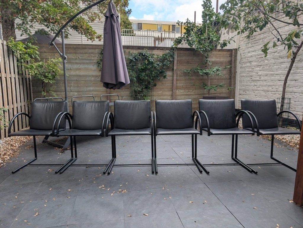 6x Zeldzame Leolux Jaren 80 Design Stoelen - Zwart Leer, Huis en Inrichting, Ophalen, Postmodernism / 80s avant-garde design, Zwart