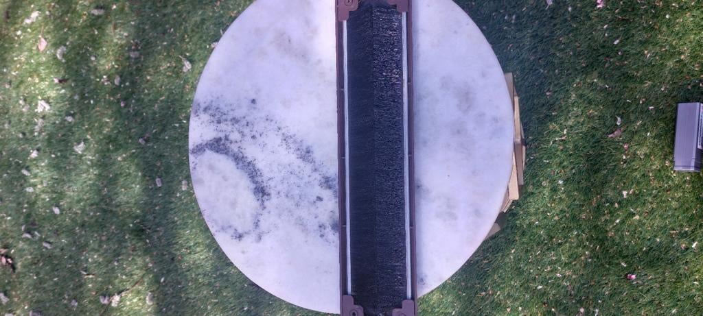 Brievenbusklep met borstel - Bruin, Ophalen of Verzenden, Gebruikt, IJzer