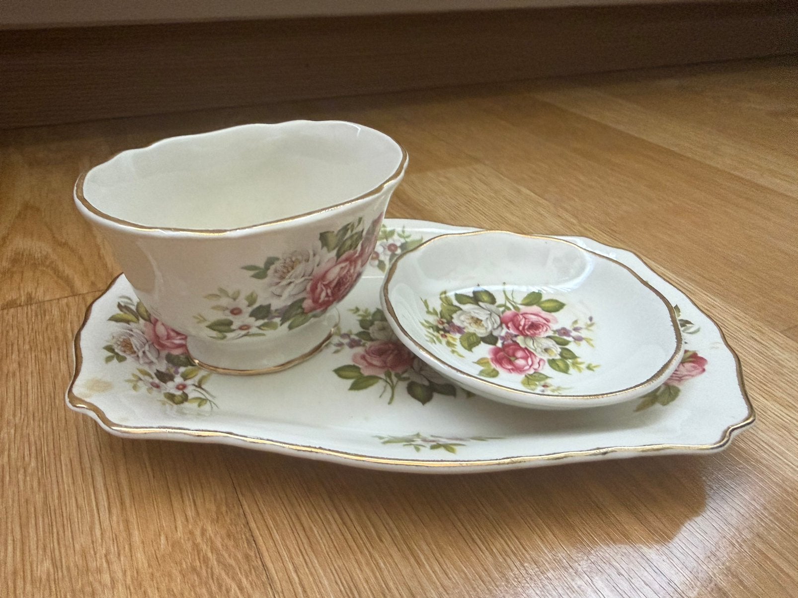Vintage Royal Tudor Ware “Kendal” serveerset – Engeland –, Ophalen of Verzenden