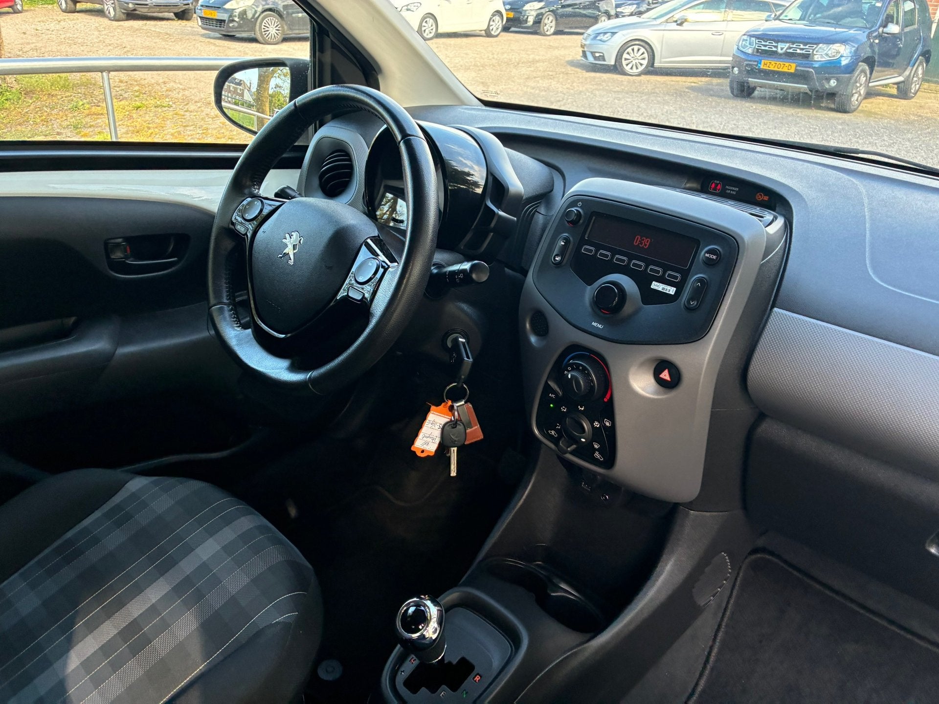 Peugeot 108 1.0 e-VTi Active | Automaat + Airco nu €7.975,, Auto's, Stof, Gebruikt, 4 stoelen, Wit