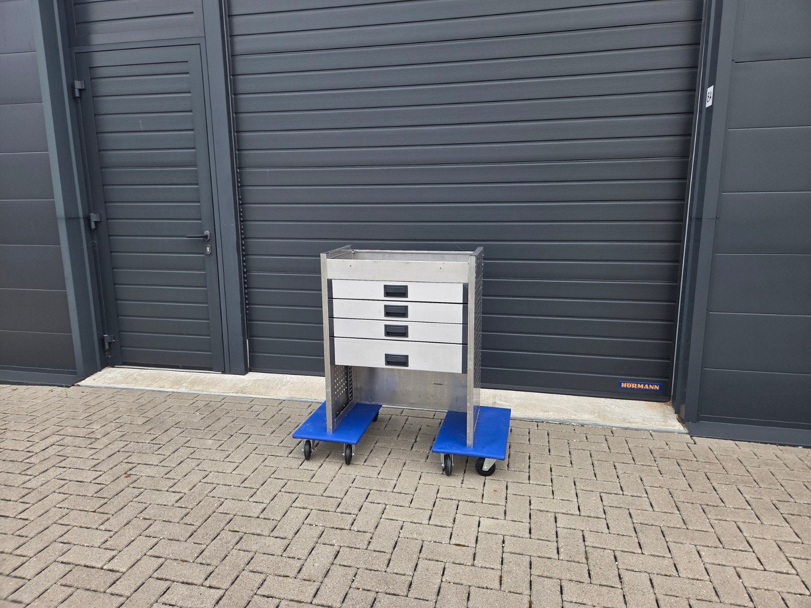 aluca bedrijfswagen inrichting bedrijfswageninrichting, Ophalen