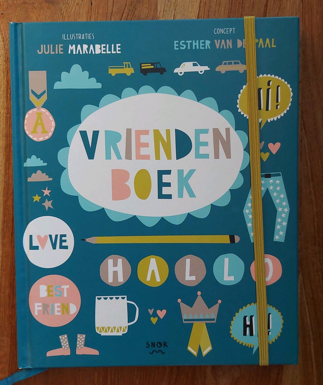 Vriendenboek  - Ongebruikt en in perfecte staat, Boeken, Kinderboeken | Jeugd | onder 10 jaar, Ophalen of Verzenden, Nieuw, Non-fictie
