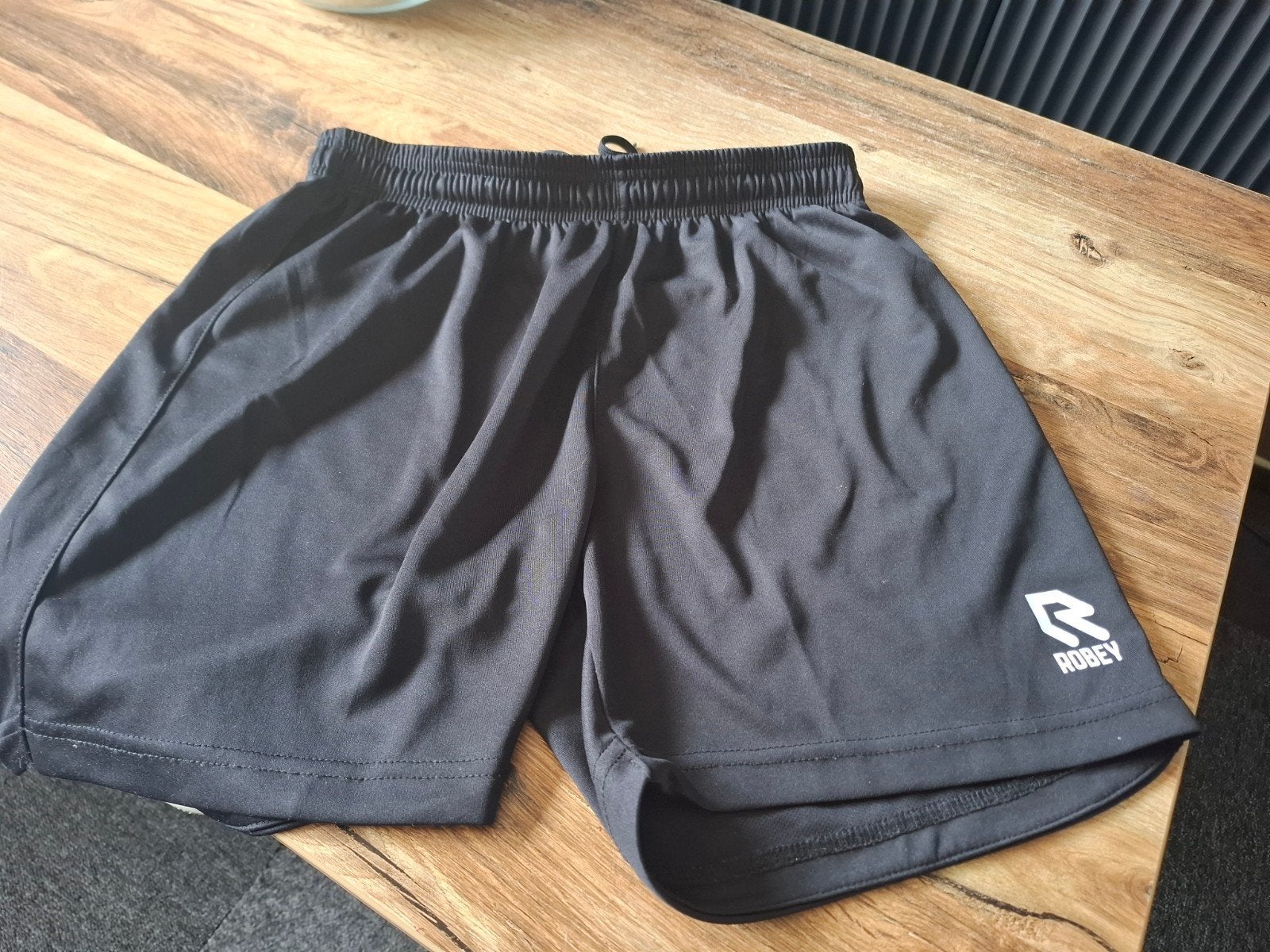 Nieuwe Robey sportbroek - Zwart, Maat 48/50 (M), Nieuw, Ophalen of Verzenden, Algemeen