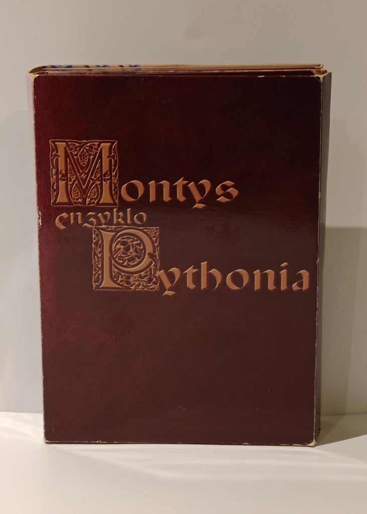 Monty Python DVD Box Life of Brian Holy Grail Jabberwocky, Cd's en Dvd's, Dvd's | Komedie, Zo goed als nieuw, Overige genres, Boxset