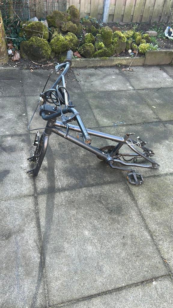 Mooi frame van een bmx, Ophalen of Verzenden, Zo goed als nieuw, Elektrische step (E-scooter)