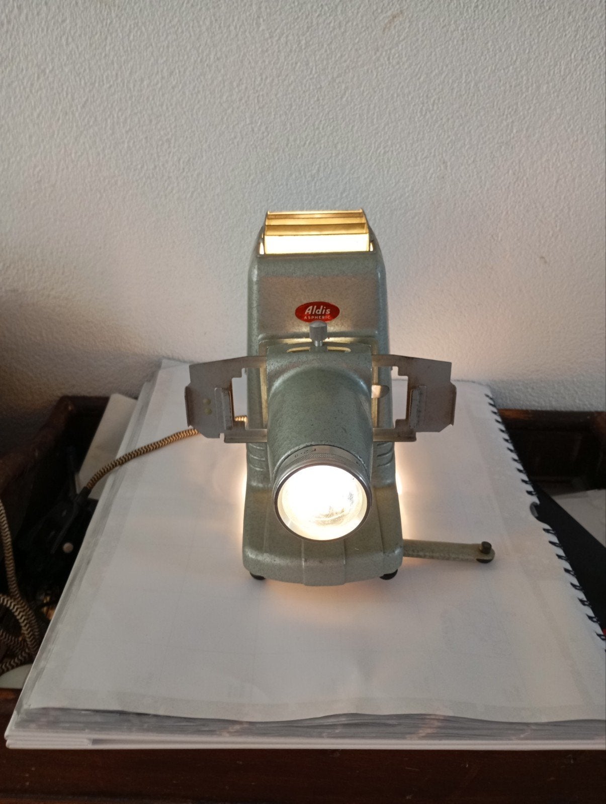 Vintage Aldis Diaprojector igst+ Toebehoren, Ophalen of Verzenden