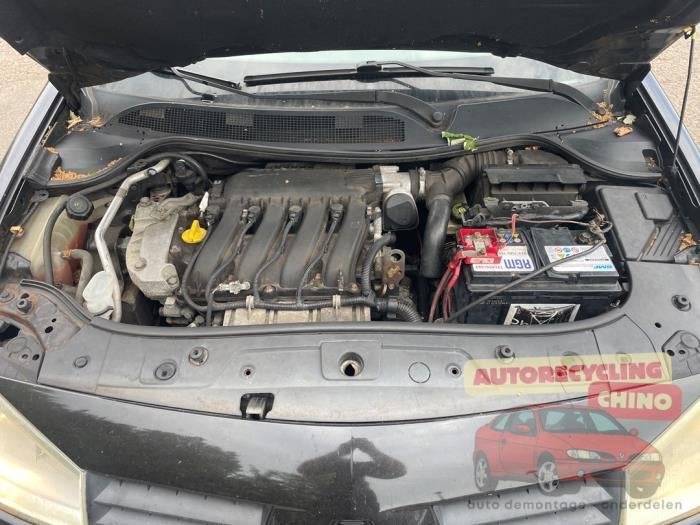 Motor van een Renault Megane, Ophalen, Gebruikt, -, Renault