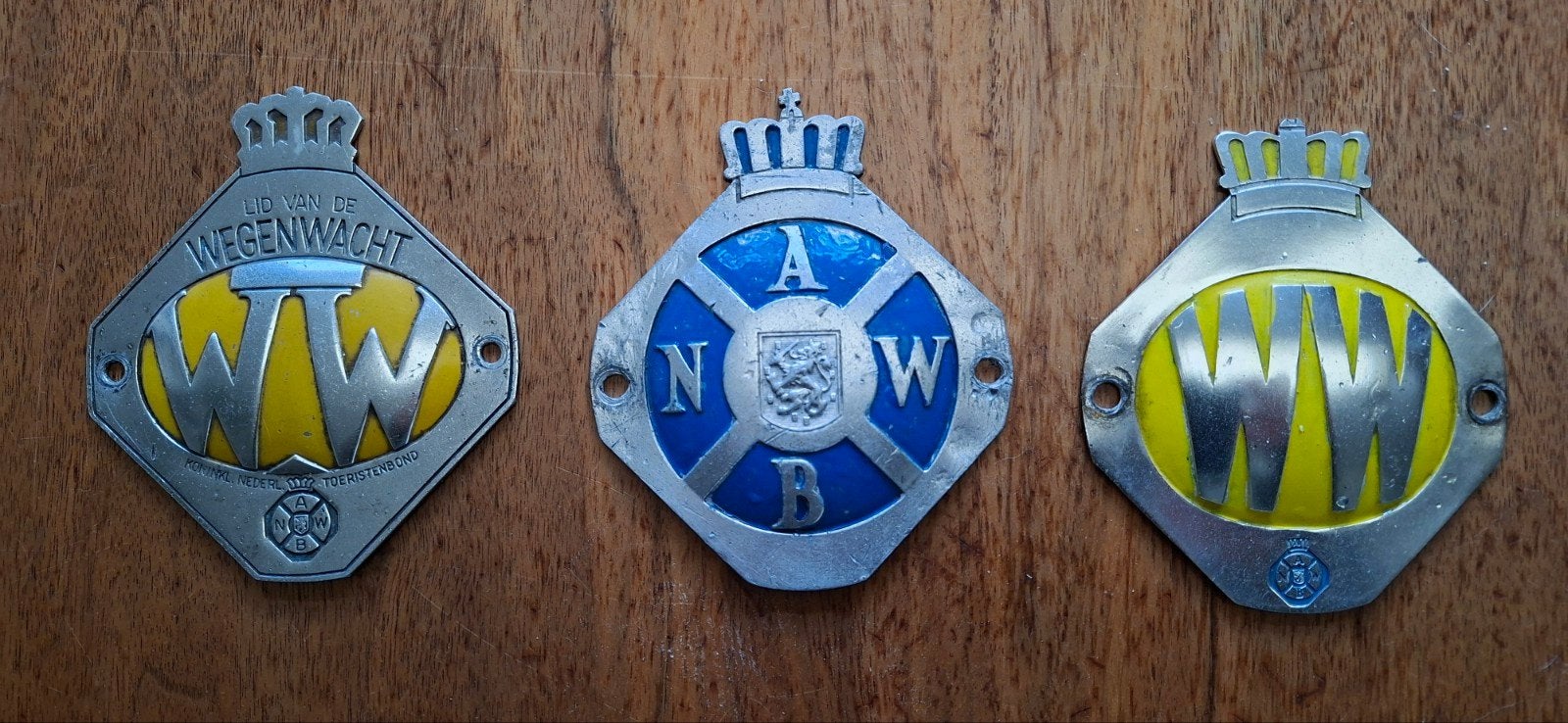 ANWB WW wegenwacht auto badges schildjes, Ophalen of Verzenden, Gebruikt