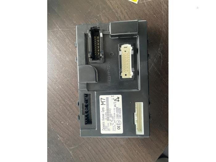 Computer Body Control van een Nissan Juke, Gebruikt, -, -, -