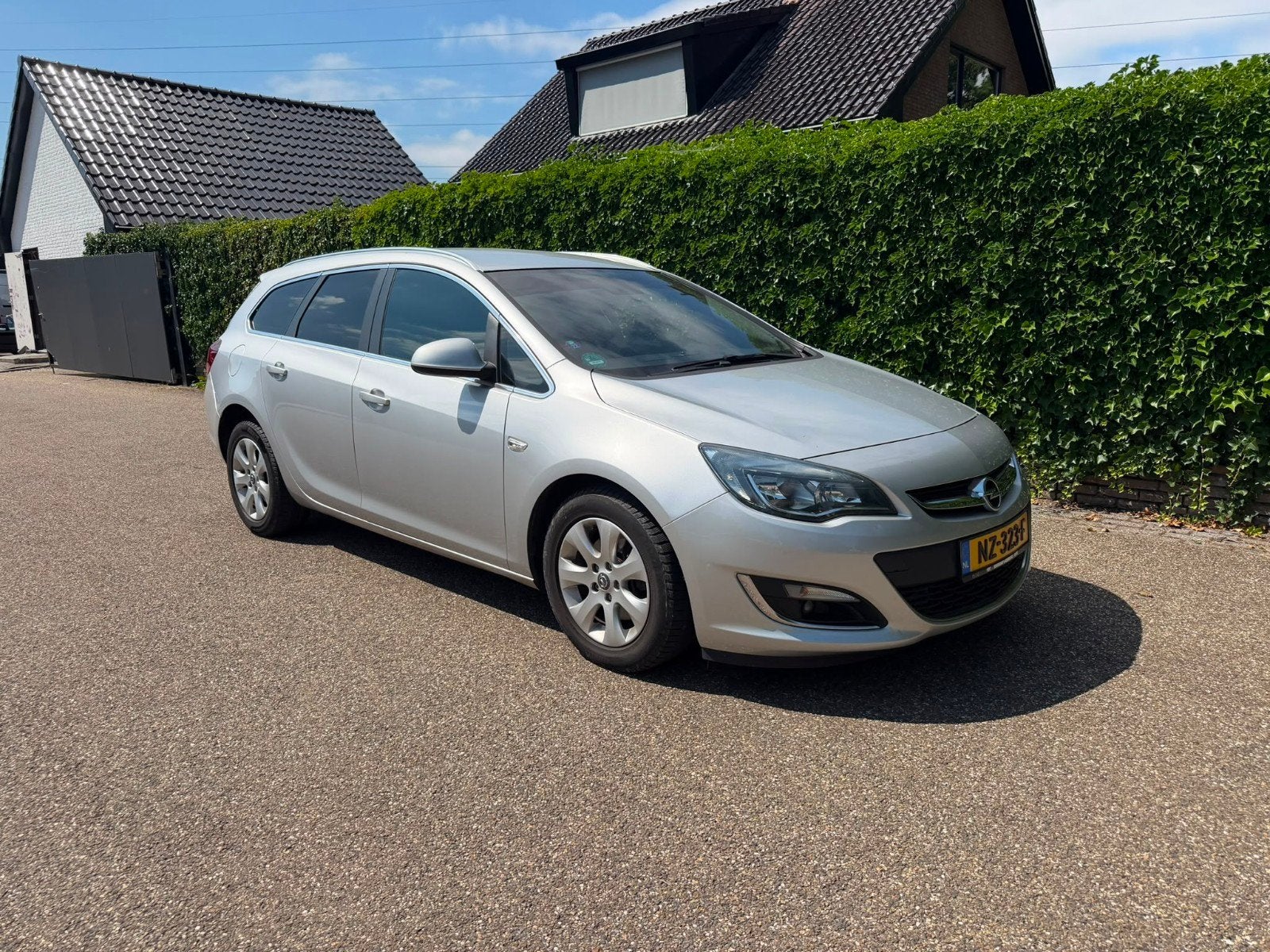 Opel Astra 2016 Grijs, Auto's, Opel, 730 kg, Stationwagon, Diesel, Particulier