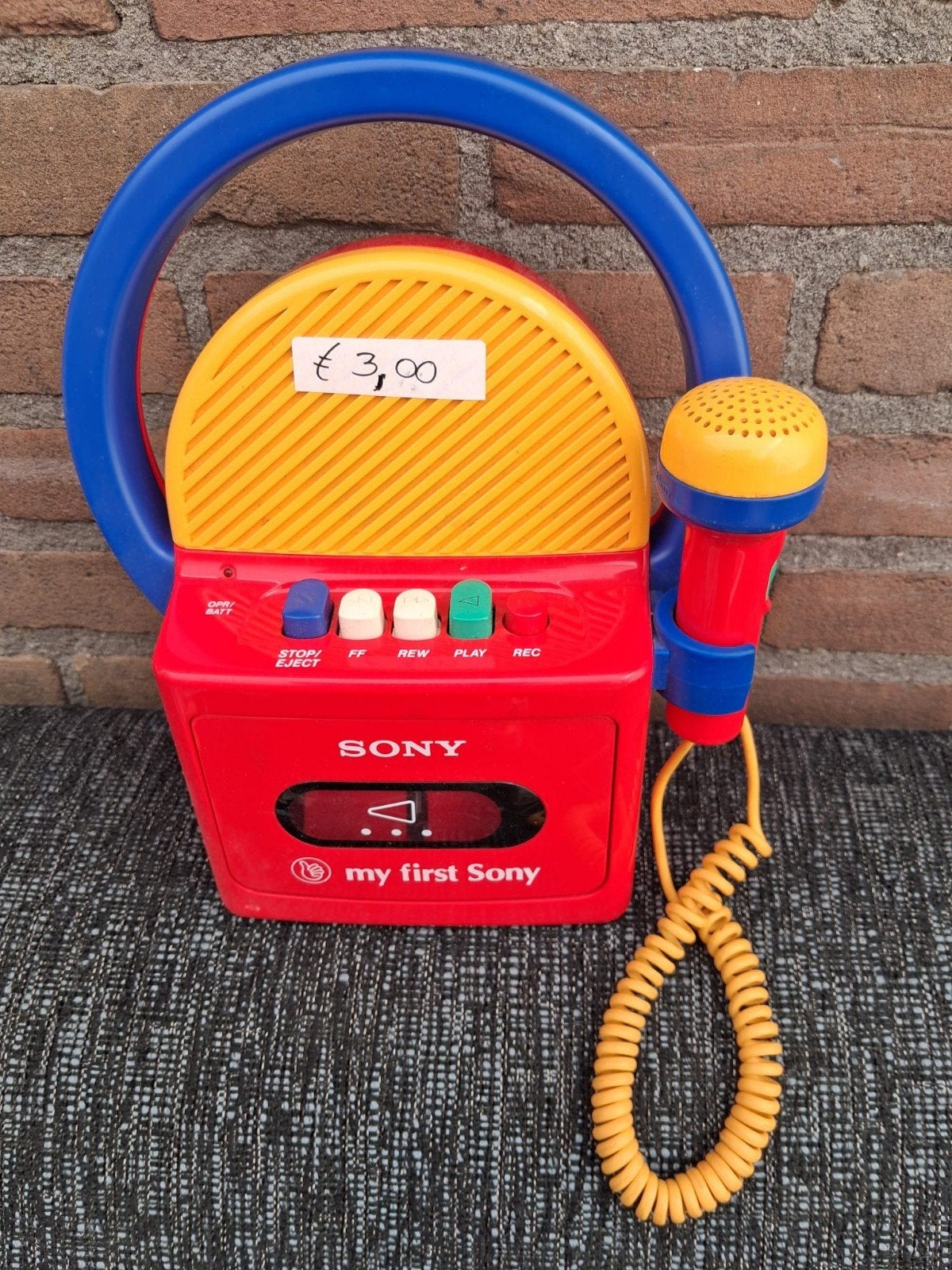 kinder radio, Ophalen