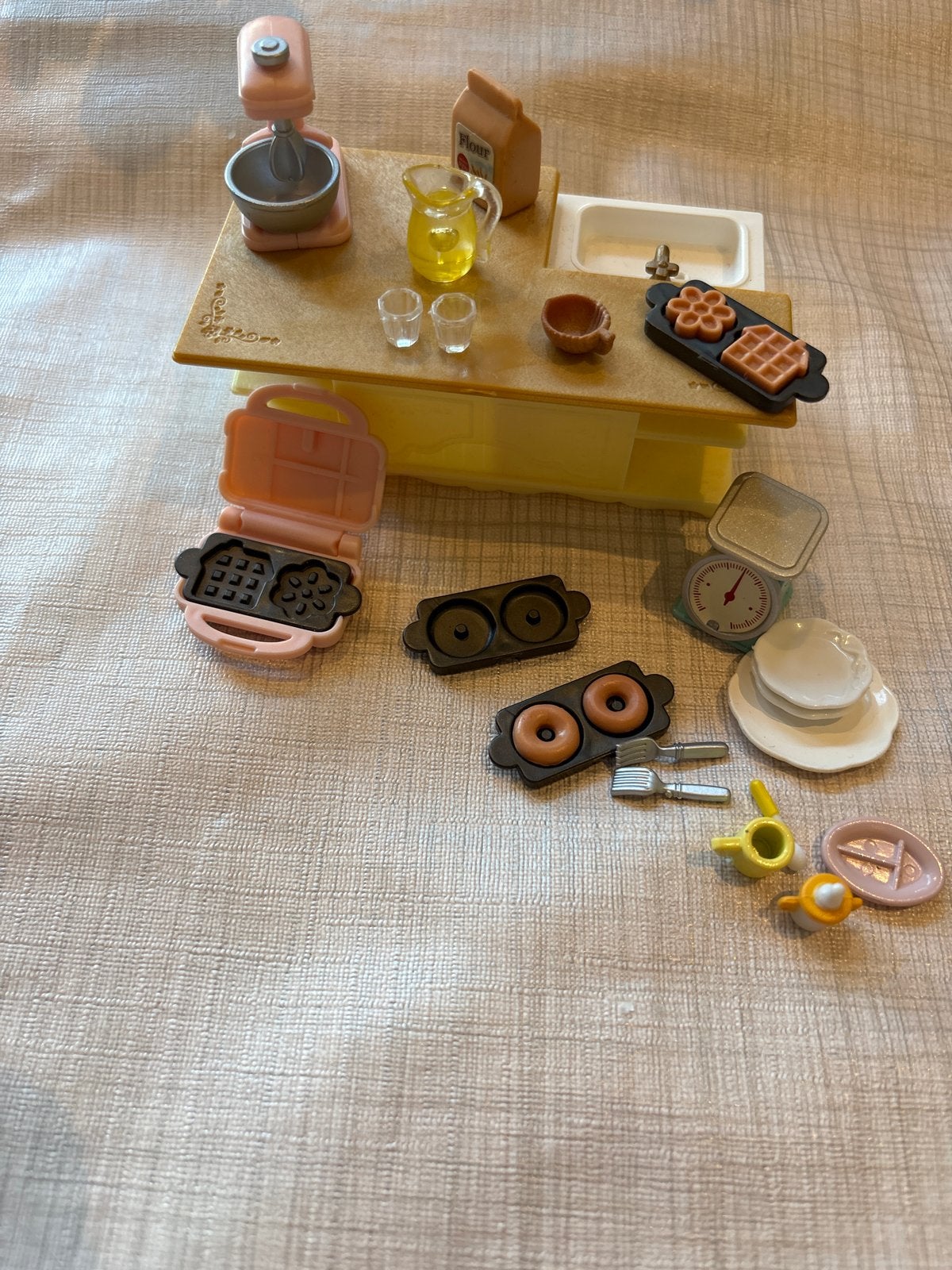 Sylvanian Families Keukenset met veel accessoires, Ophalen of Verzenden, Gebruikt, Jongen of Meisje