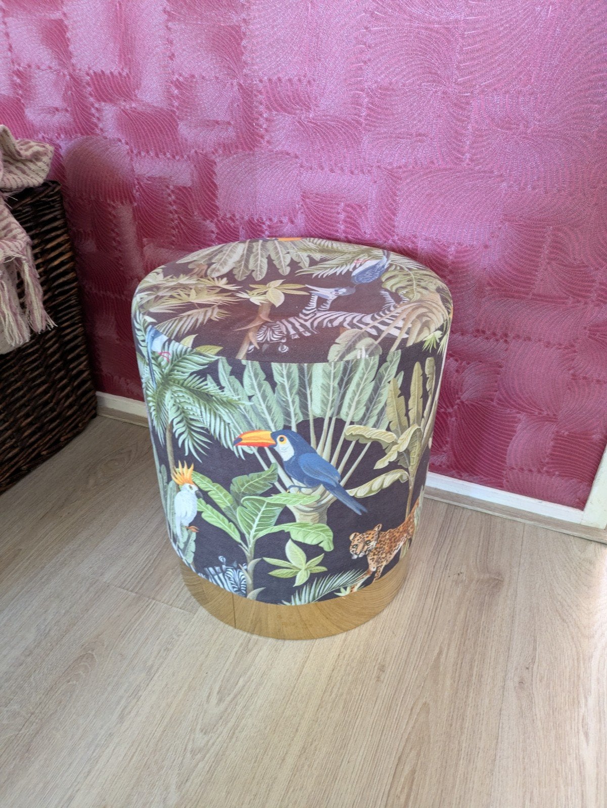 Super leuke poef., Huis en Inrichting, Ophalen, Minder dan 50 cm, Gebruikt, Rond