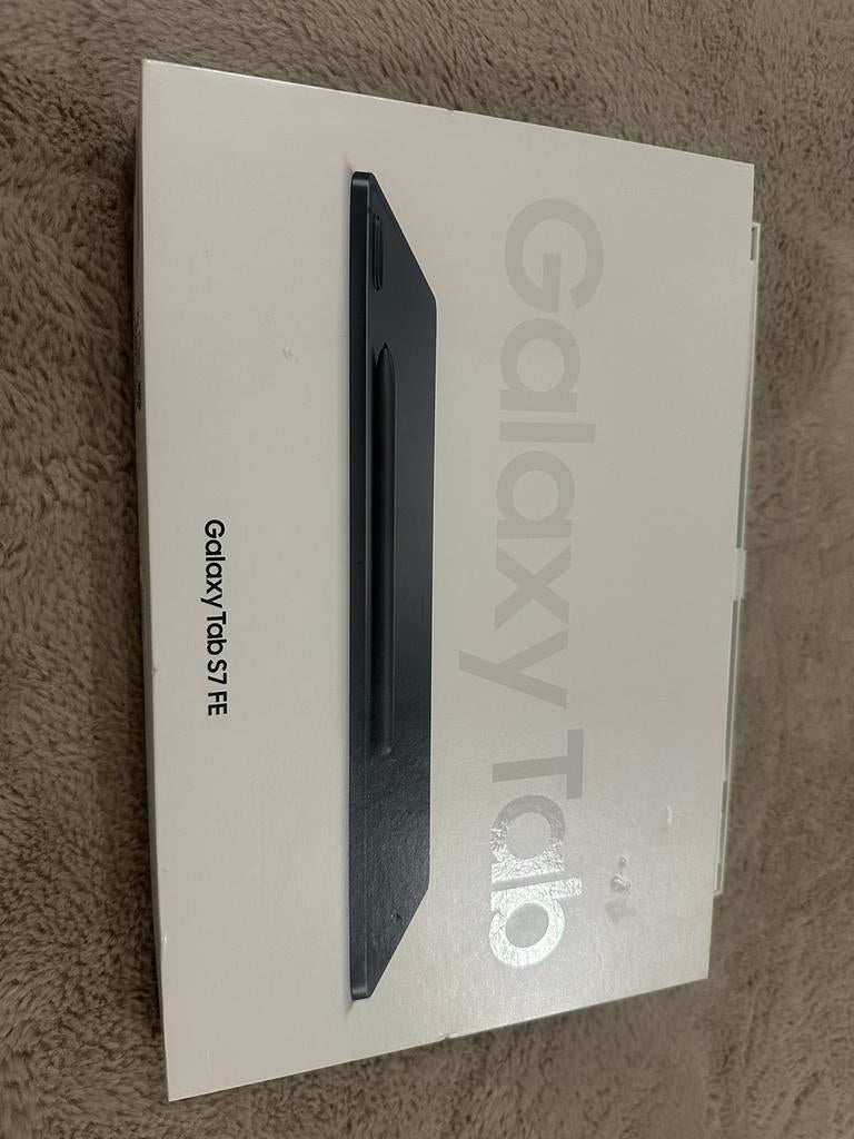 Samsung Galaxy Tab S7 FE + Keyboard Cover + S Pen, 12 inch, Ophalen of Verzenden, Zo goed als nieuw, 128 GB
