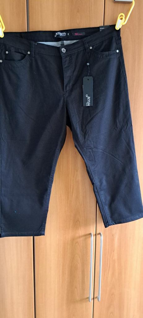 Capri jeanse maat 46 zwart strech, Kort, Zwart, Maat 46/48 (XL) of groter, Nieuw