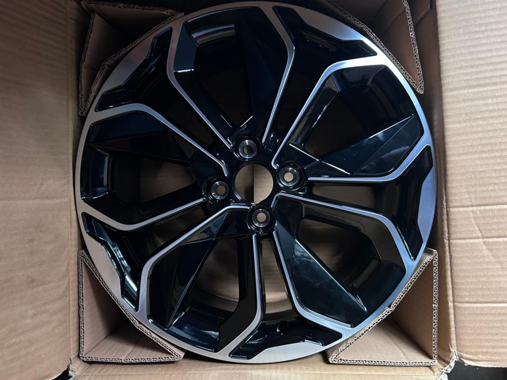 Clio IV originele 17” velgen, Ophalen, Nieuw