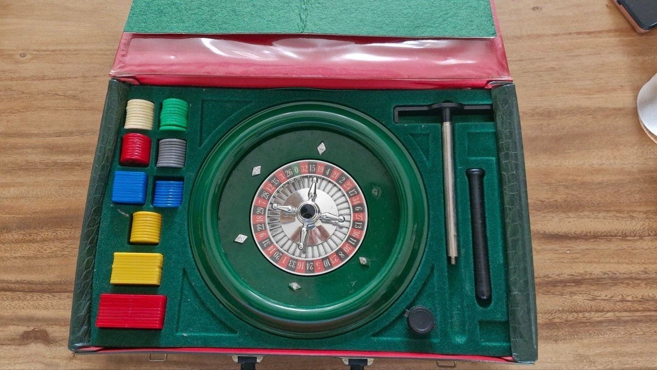 Vintage Roulette Set in Krokodillenleer Look Koffer, Drie of vier spelers, Ophalen of Verzenden, Gebruikt