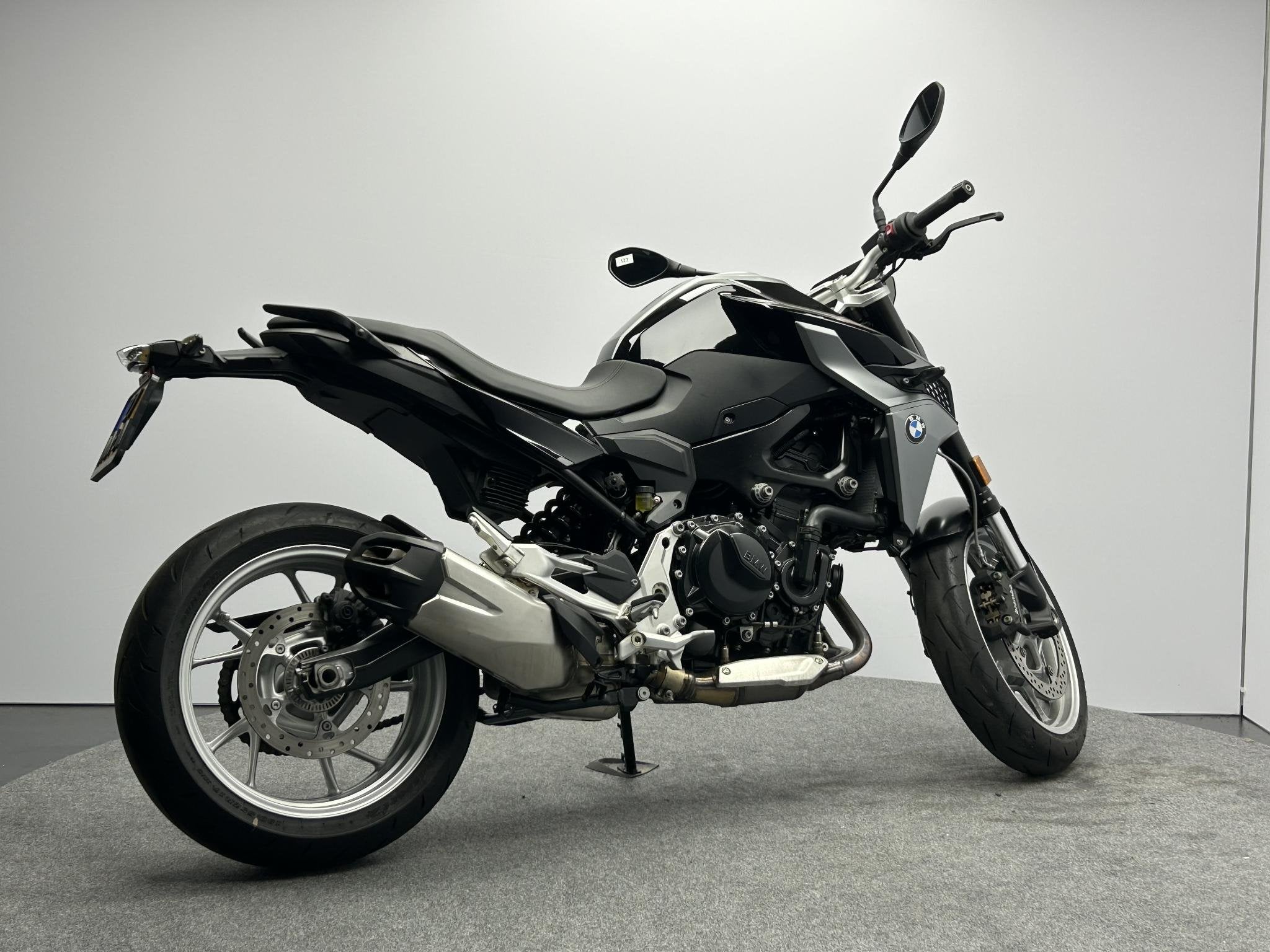BMW F 900 R Black, Motoren, Motoren | BMW, 895 cc, Meer dan 35 kW, Info@bmw-motorrad.nl, Naked bike
