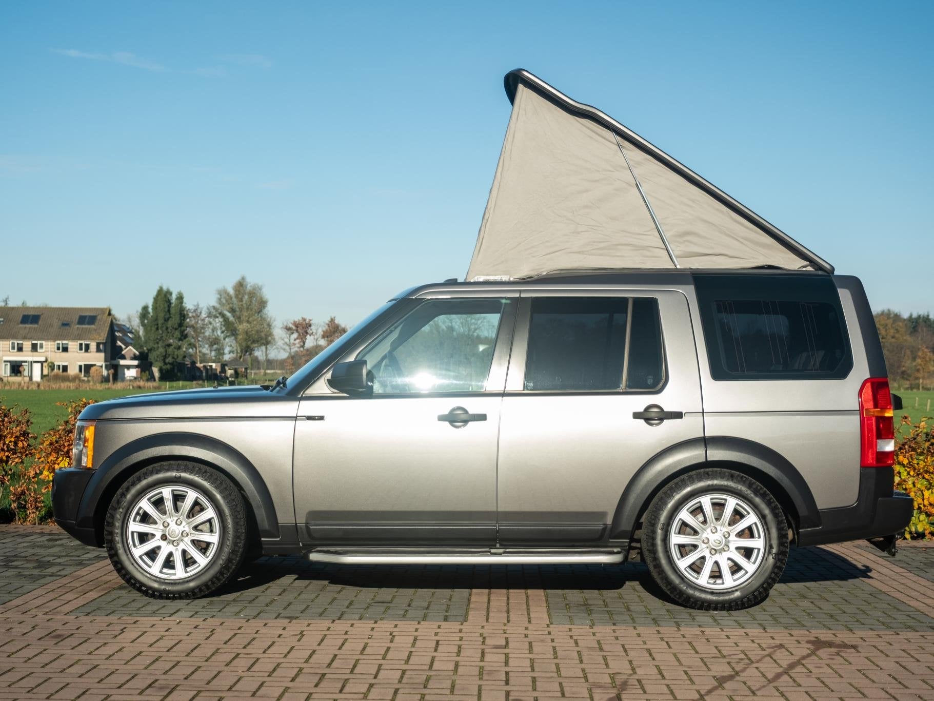 Land Rover Discovery 2.7 TdV6 HSE Aut | Uniek! Camper (half, Auto's, Land Rover, Automaat, Gebruikt, Beige, 190 pk