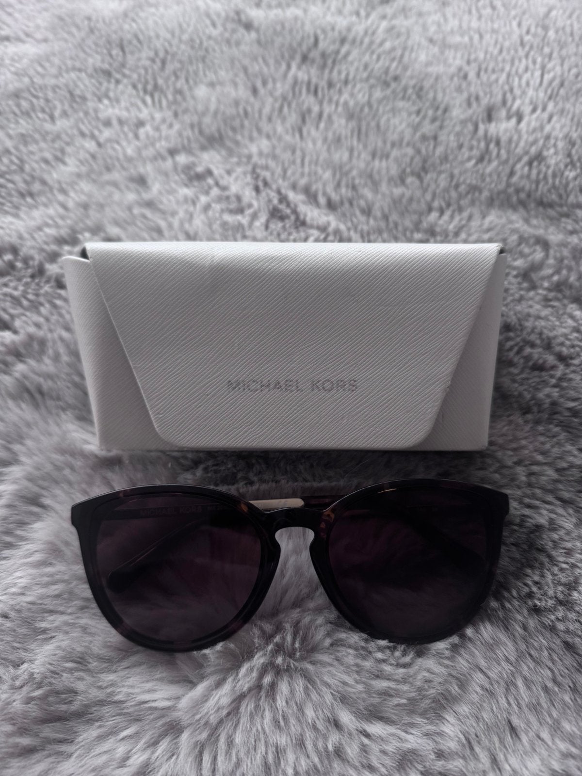 Michael Kors MK2080U Chamonix zonnebril, Gebruikt, Zonnebril, Bruin, Ophalen