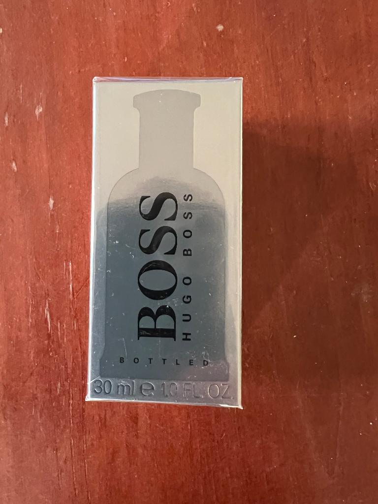 Hugo Boss Bottled eau de toilette 30ml. Nieuw in verpakking, Verzenden, Nieuw