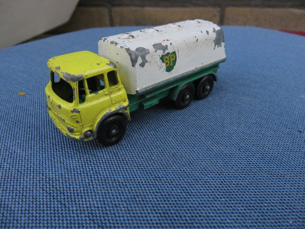 Matchbox Bedford Petrol Tanker BP, Hobby en Vrije tijd, Ophalen of Verzenden, Gebruikt, Bus of Vrachtwagen