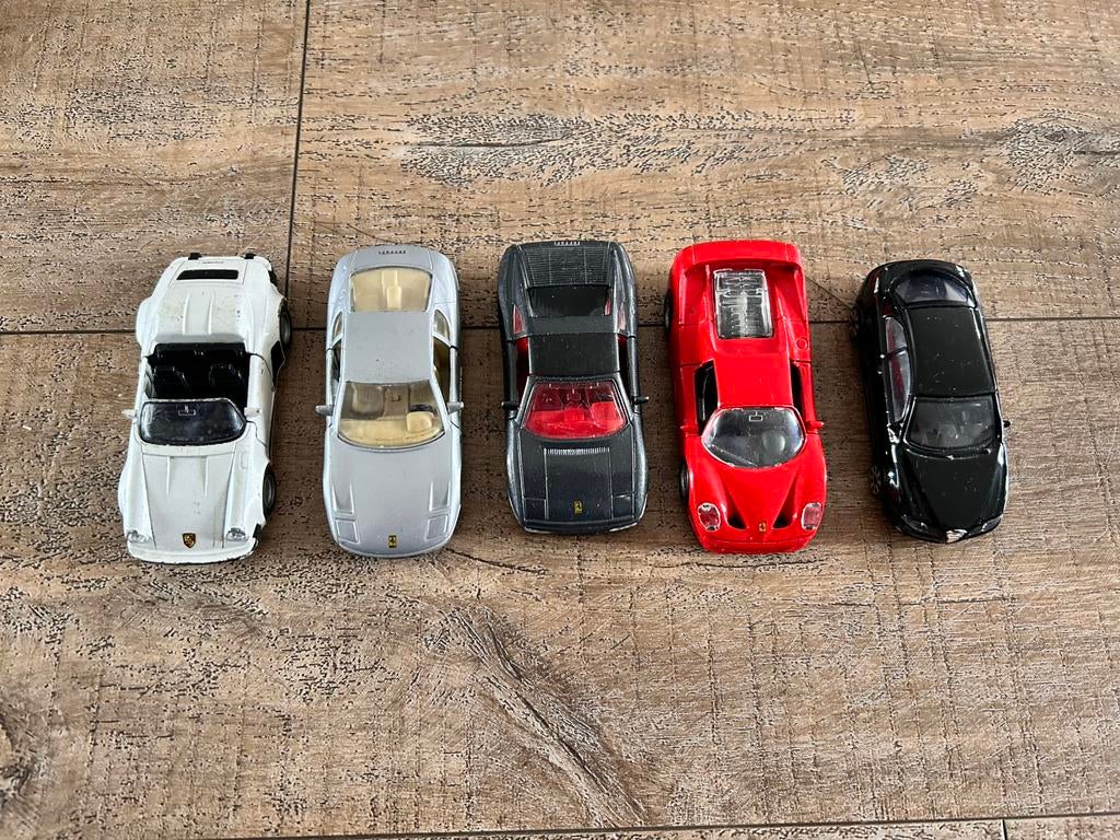 Speelgoedauto’s sportsuto ferrari porsche carrera, Ophalen of Verzenden, Gebruikt