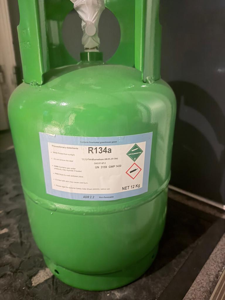 R134 A gas, Ophalen, Nieuw