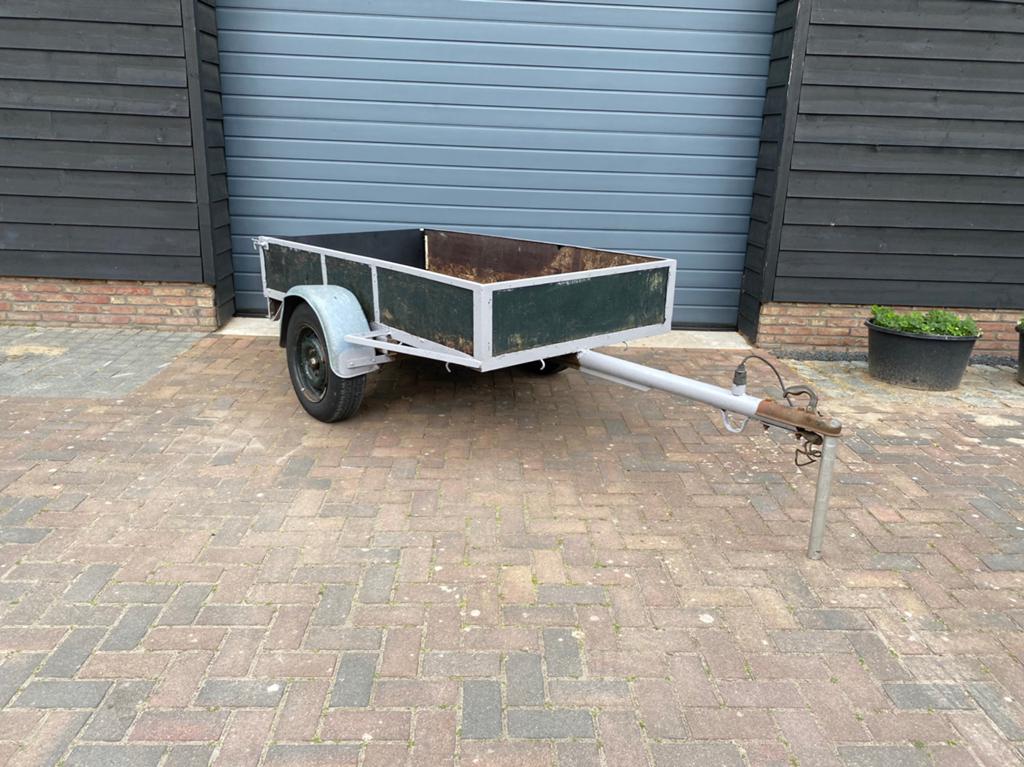 Enkelas aanhangwagen 750 kg, Ophalen, Zo goed als nieuw
