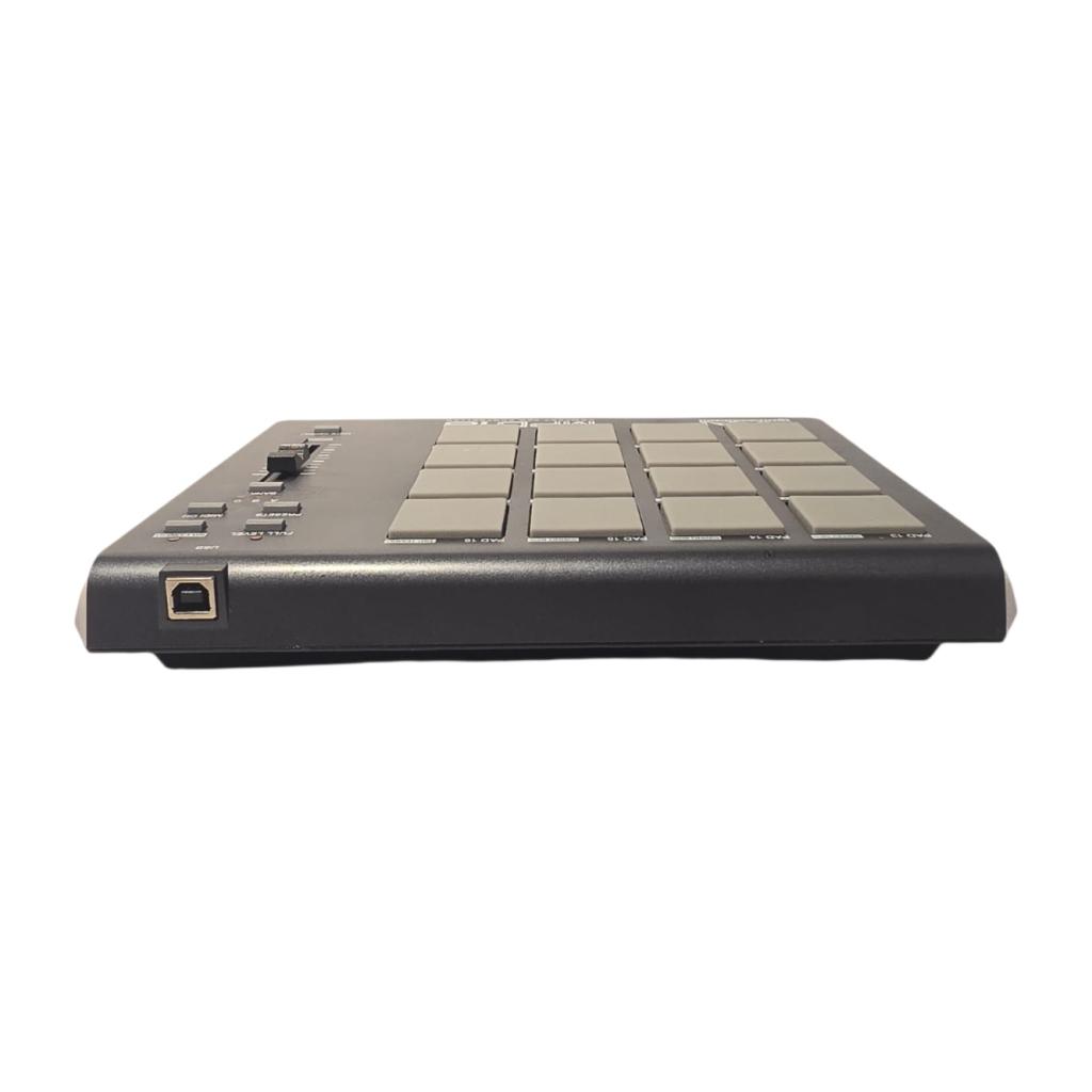Akai MPD18 Compact Pad Controller | Nette Staat, Akai, Gebruikt, Support@akai.com, Akai Professional
200 Scenic View Drive
Suite 201
Cumberland, RI 02864
United States