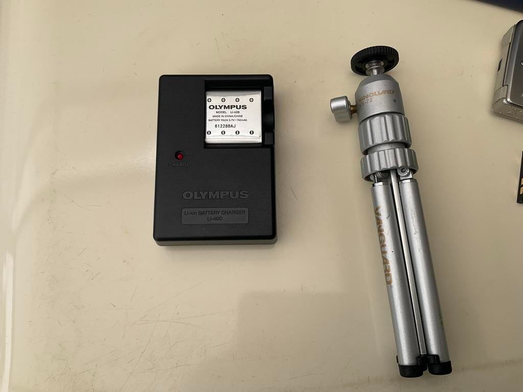 Olympus FE 230, Ophalen of Verzenden, Zo goed als nieuw, Compact, Olympus
