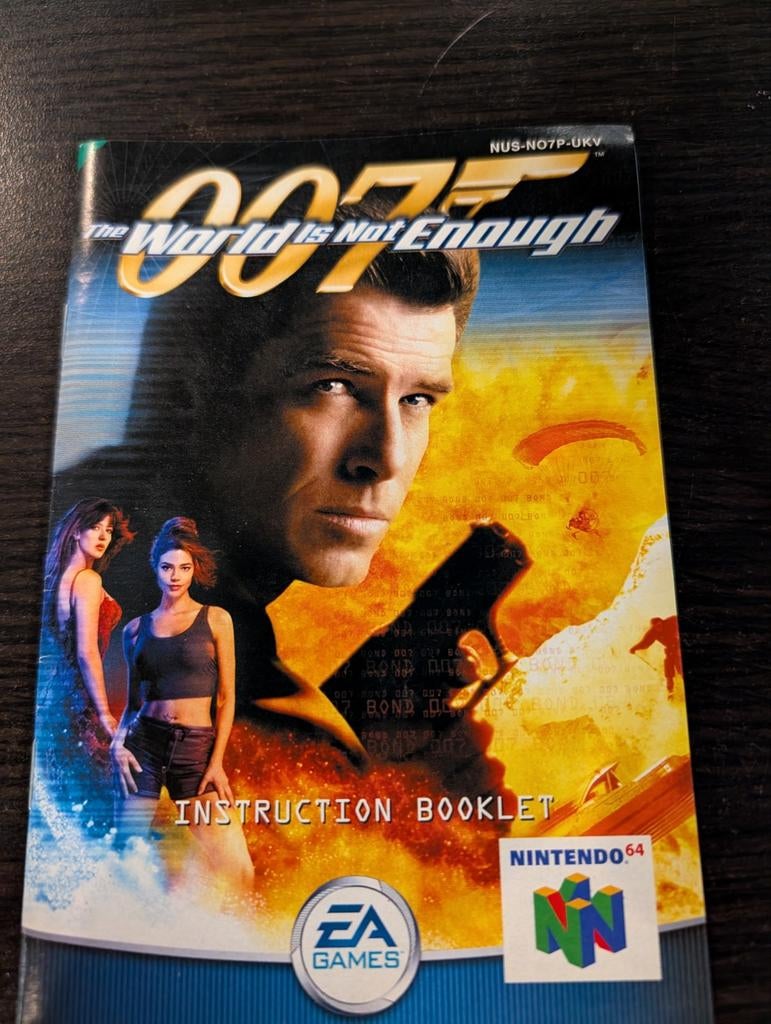 007: The World Is Not Enough handling, Spelcomputers en Games, Games | Nintendo 64, Zo goed als nieuw, Shooter, 1 speler, Vanaf 12 jaar