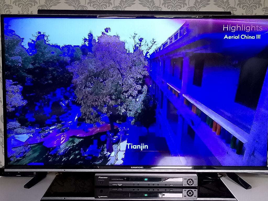 Grundig TV 49 inch VLX 8000 BP UHD, Ophalen, 50 Hz, Zo goed als nieuw, 100 cm of meer