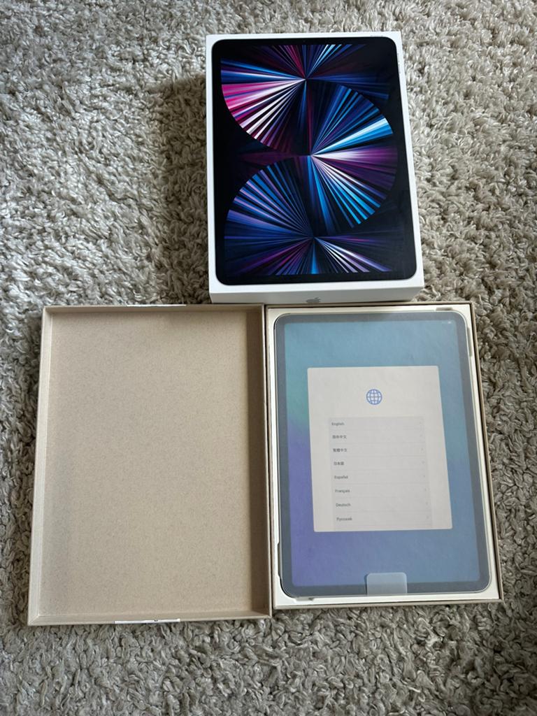 Ipad M1 pro 11 inch 16gb ram 2 terabyte ssd nieuw, Apple iPad, 11 inch, Ophalen of Verzenden, Zo goed als nieuw