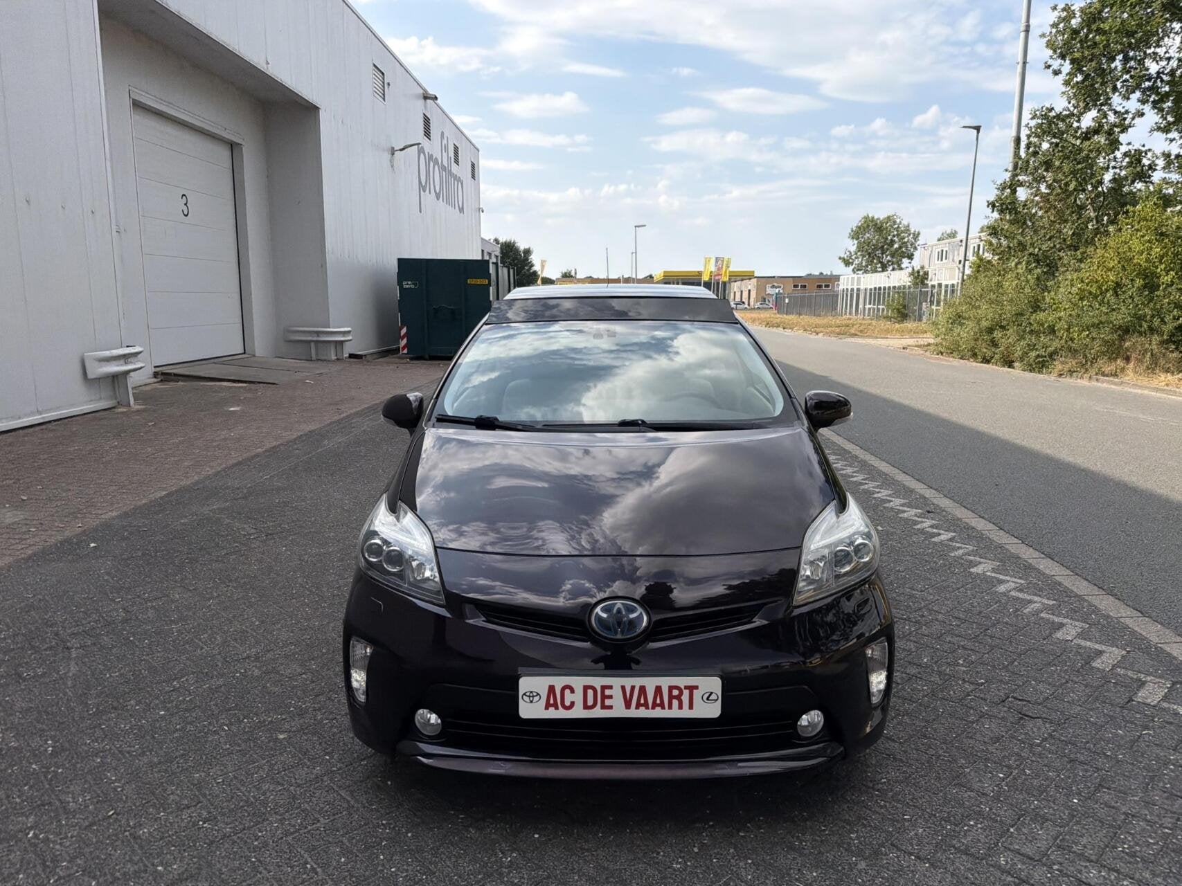 Toyota Prius 1.8 Executive Business - NAVI/CAM/LEER/JBL/NAP, Auto's, Euro 5, 136 pk, Gebruikt, 1340 kg