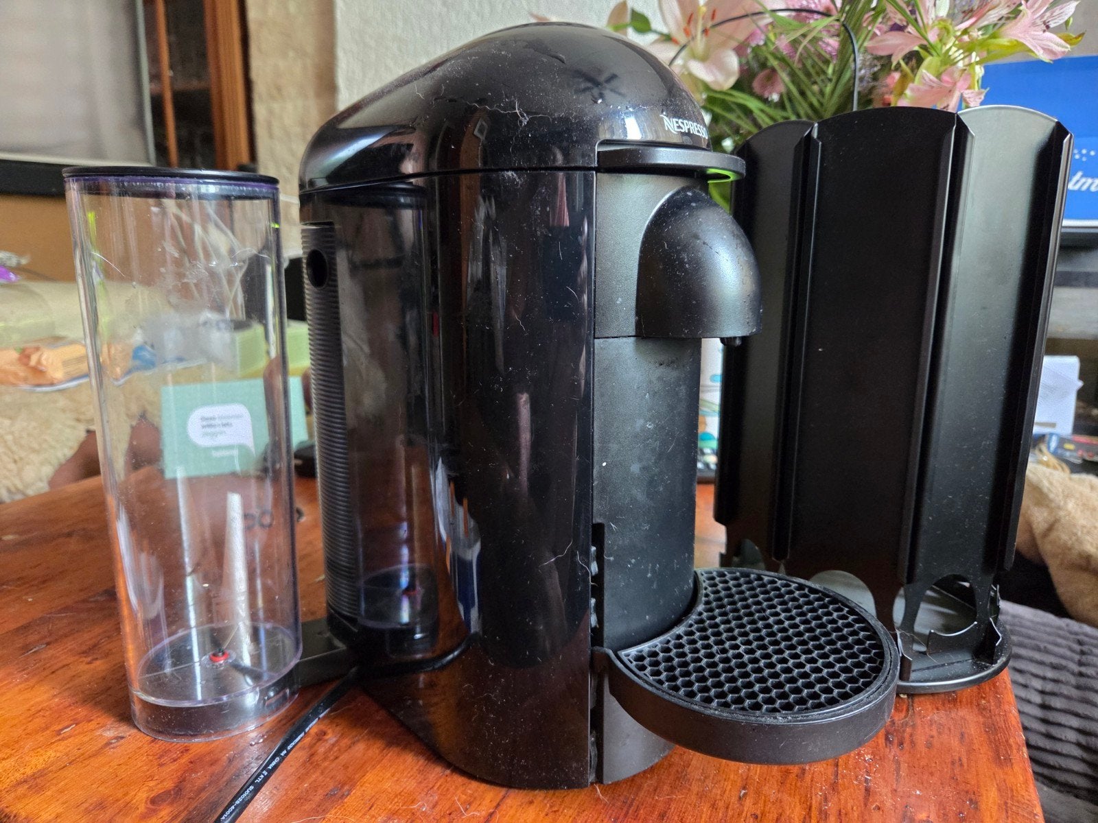 Nespresso koffieapparaat compleet met koffiehouder., Ophalen of Verzenden, Zo goed als nieuw, Overige merken