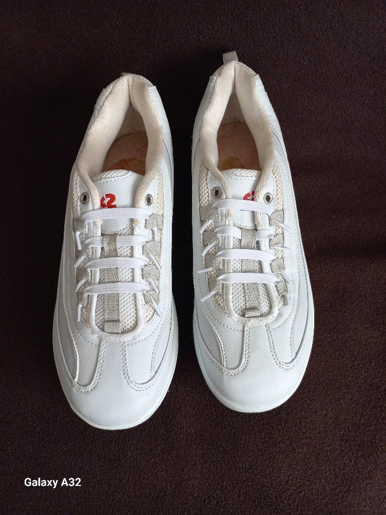 Perfect Steps witte sneakers, maat 44, Wit, Ophalen of Verzenden, Perfect Steps, Sneakers of Gympen