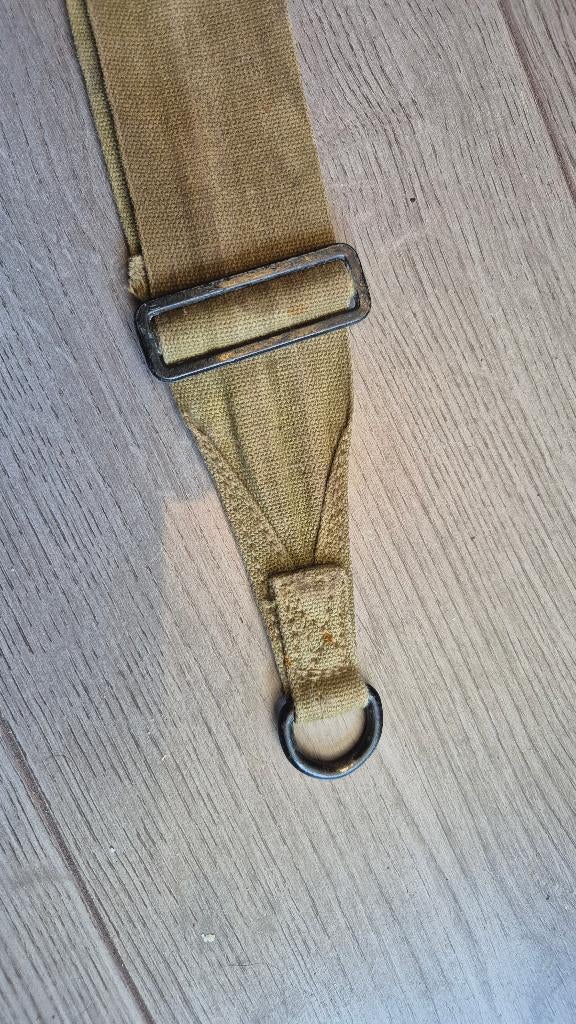 Musette bag strap, Verzamelen, Militaria | Tweede Wereldoorlog, Ophalen of Verzenden, Engeland