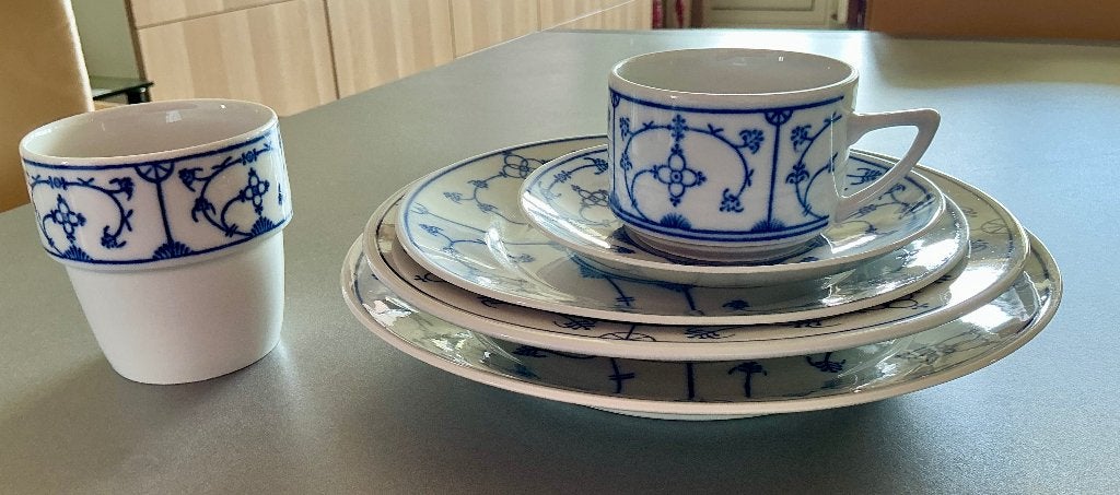 Servies Blau Saks, Ophalen