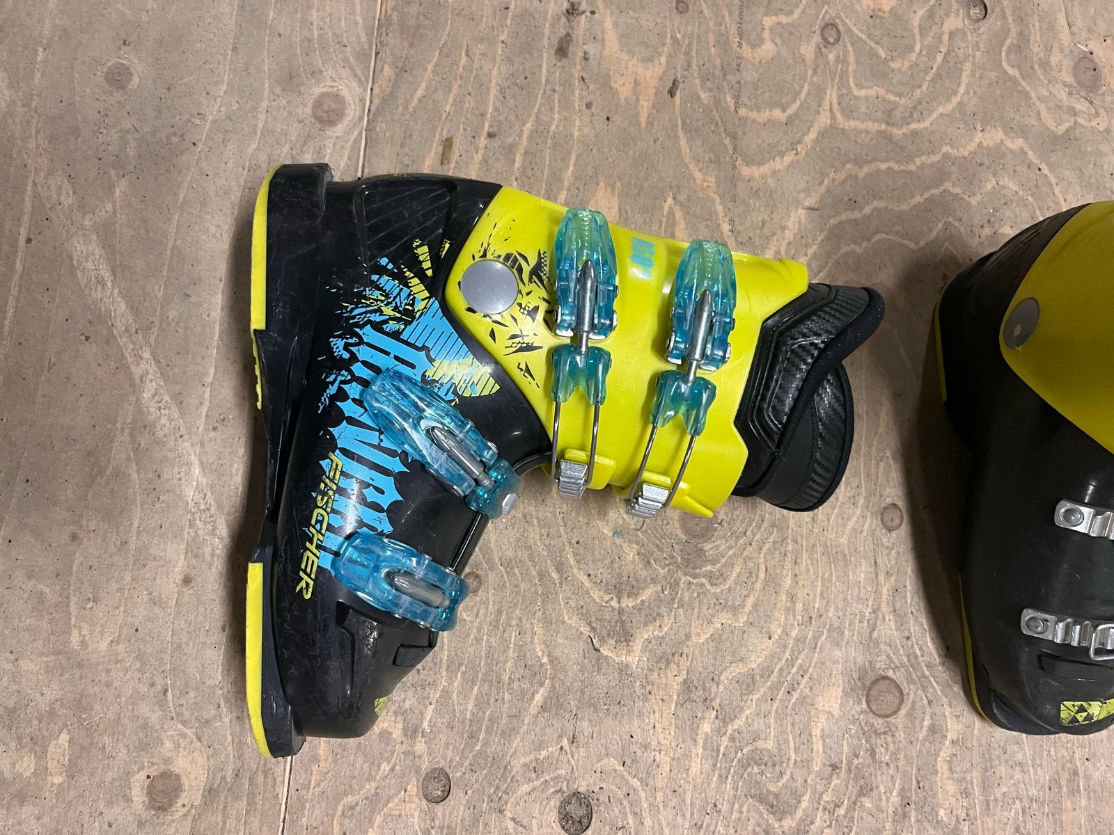 Fischer Ranger kinder skischoenen maat 35, Sport en Fitness, Fischer, Schoenen, Ophalen of Verzenden, Zo goed als nieuw