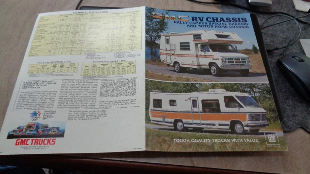 USA Folder  GMC  RALLY CMPER CHASSIS , MOTORHOME CHASSIS, Boeken, Verzenden, Zo goed als nieuw, Overige merken