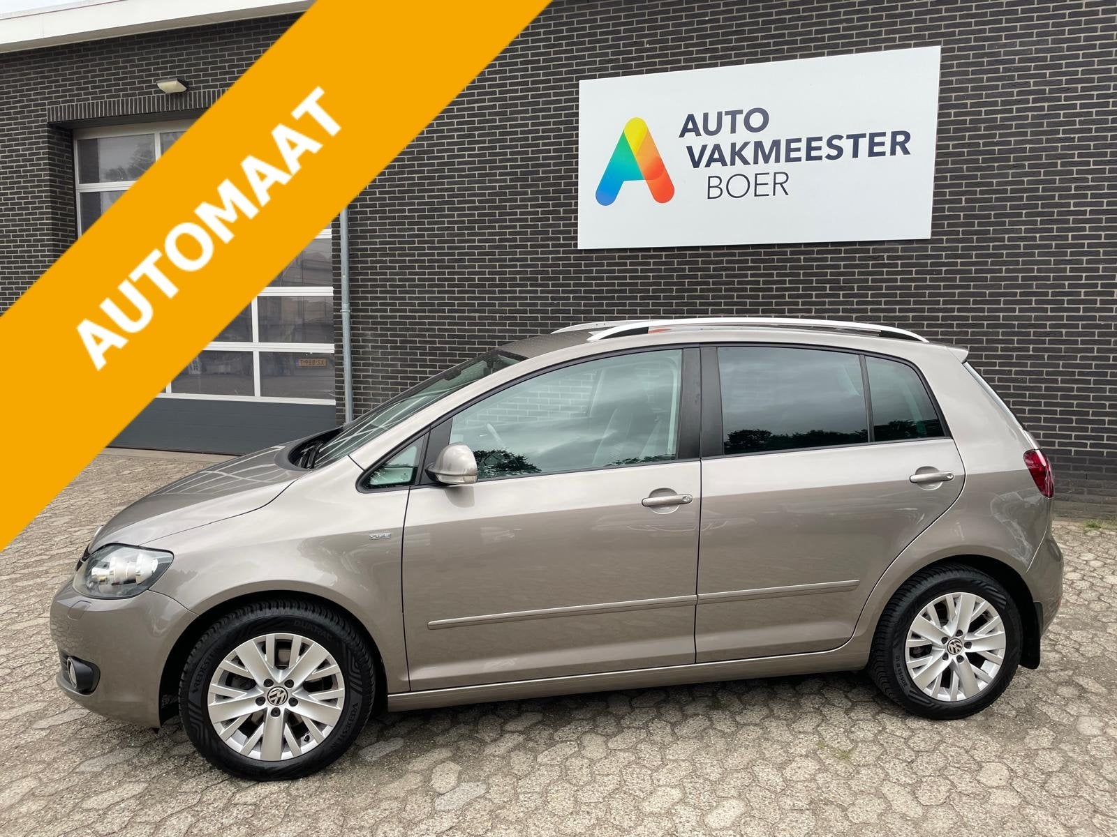 Volkswagen Golf Plus 1.4TSI 90KW DSG7 HIGHLINE / TREKHAAK, Stof, Gebruikt, 122 pk, Bedrijf