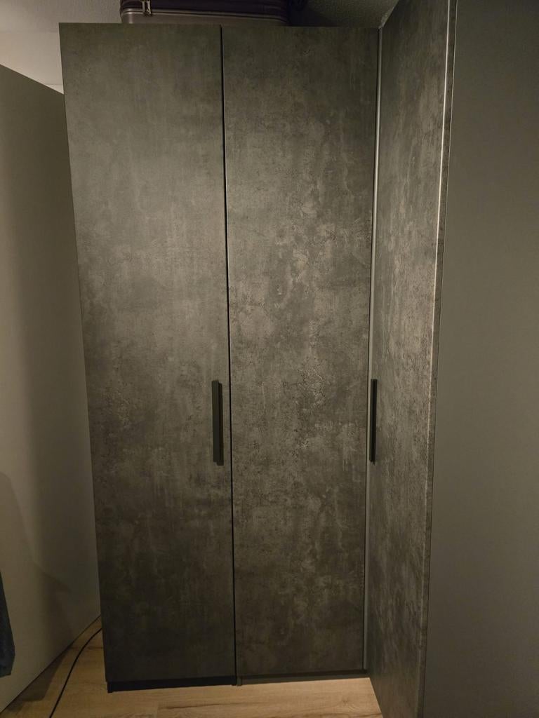 4 IKEA Pax Kastdeuren Betonlook 2.36m, Huis en Inrichting, Overige materialen, Gebruikt, Modern, Industrieel, 200 cm of meer