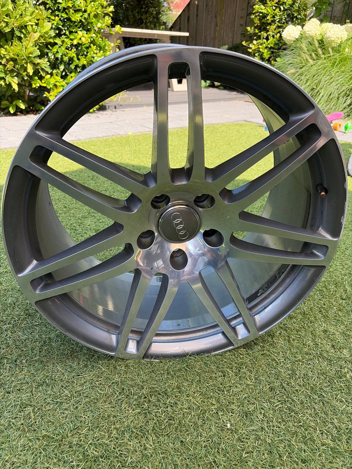 Originele Audi Q7 velg 21 inch Decoratie of Mancave item, Ophalen, Gebruikt, Audi